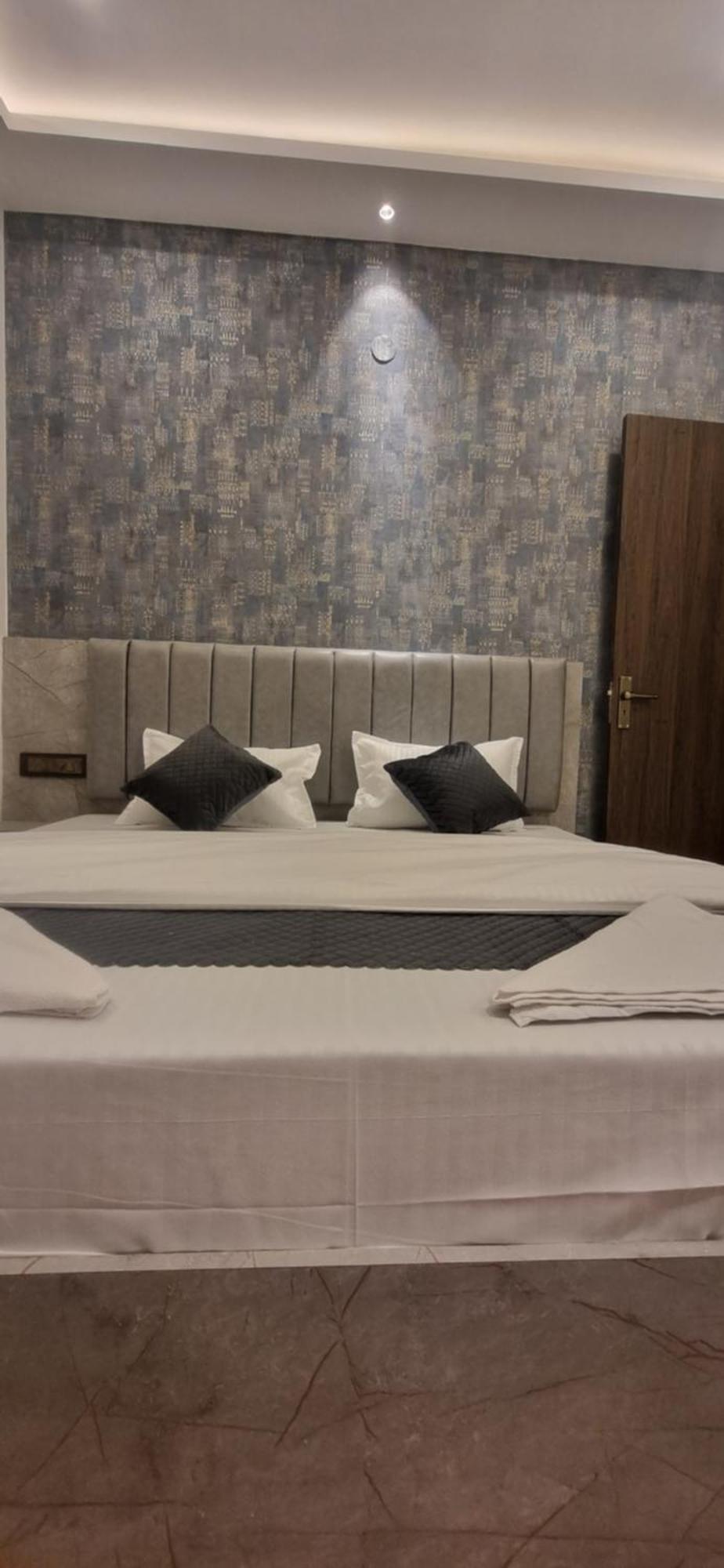Hotel Mm Grand Waranasi Zewnętrze zdjęcie