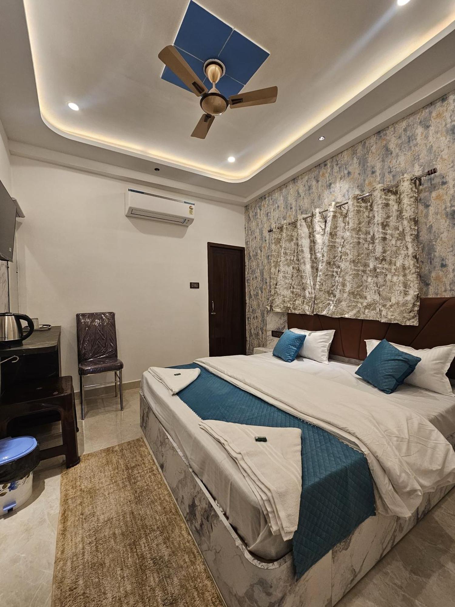Hotel Mm Grand Waranasi Zewnętrze zdjęcie
