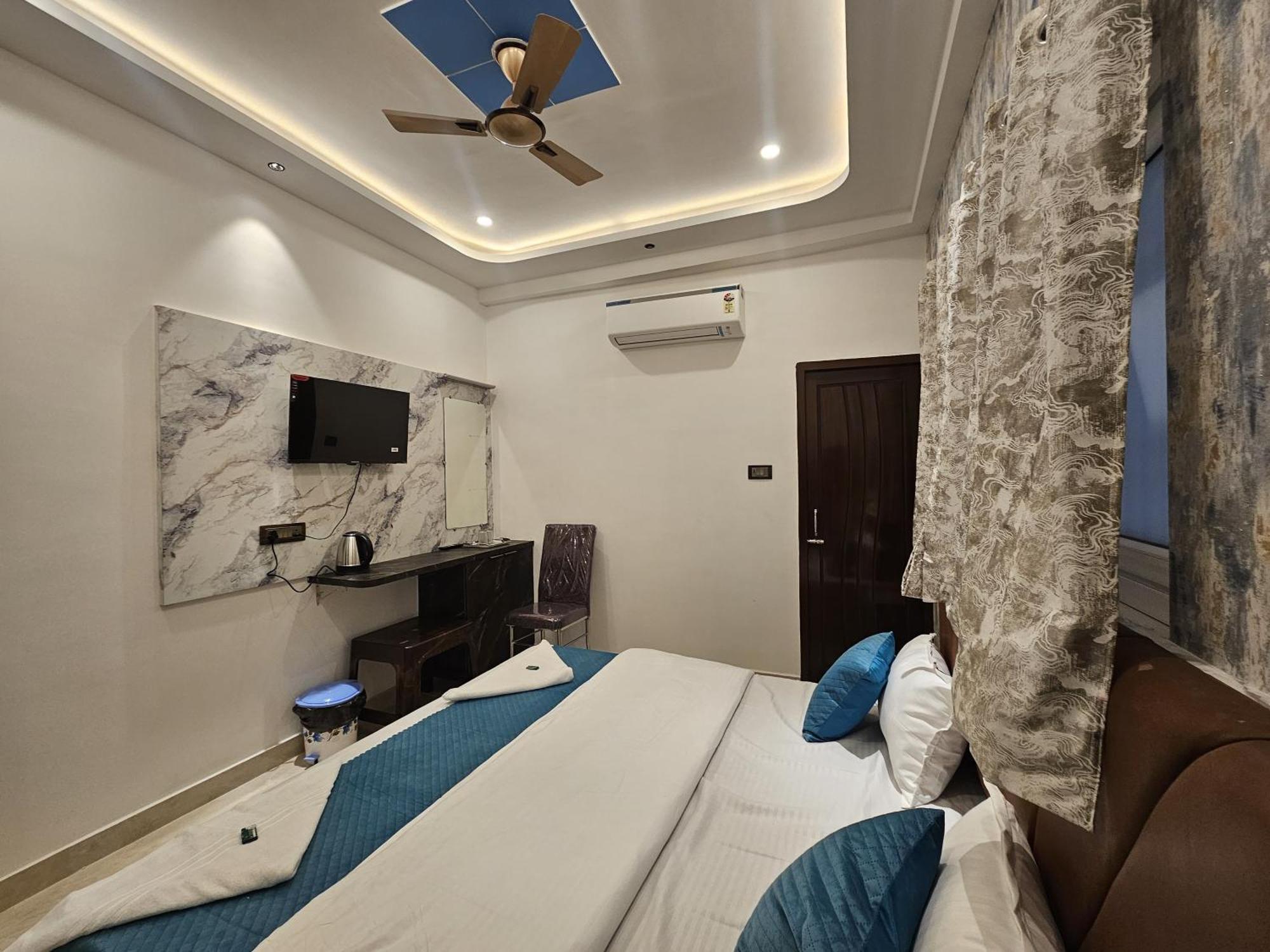 Hotel Mm Grand Waranasi Zewnętrze zdjęcie