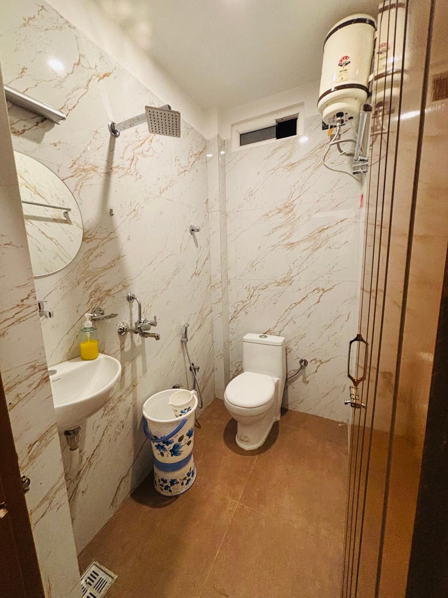 Hotel Mm Grand Waranasi Zewnętrze zdjęcie