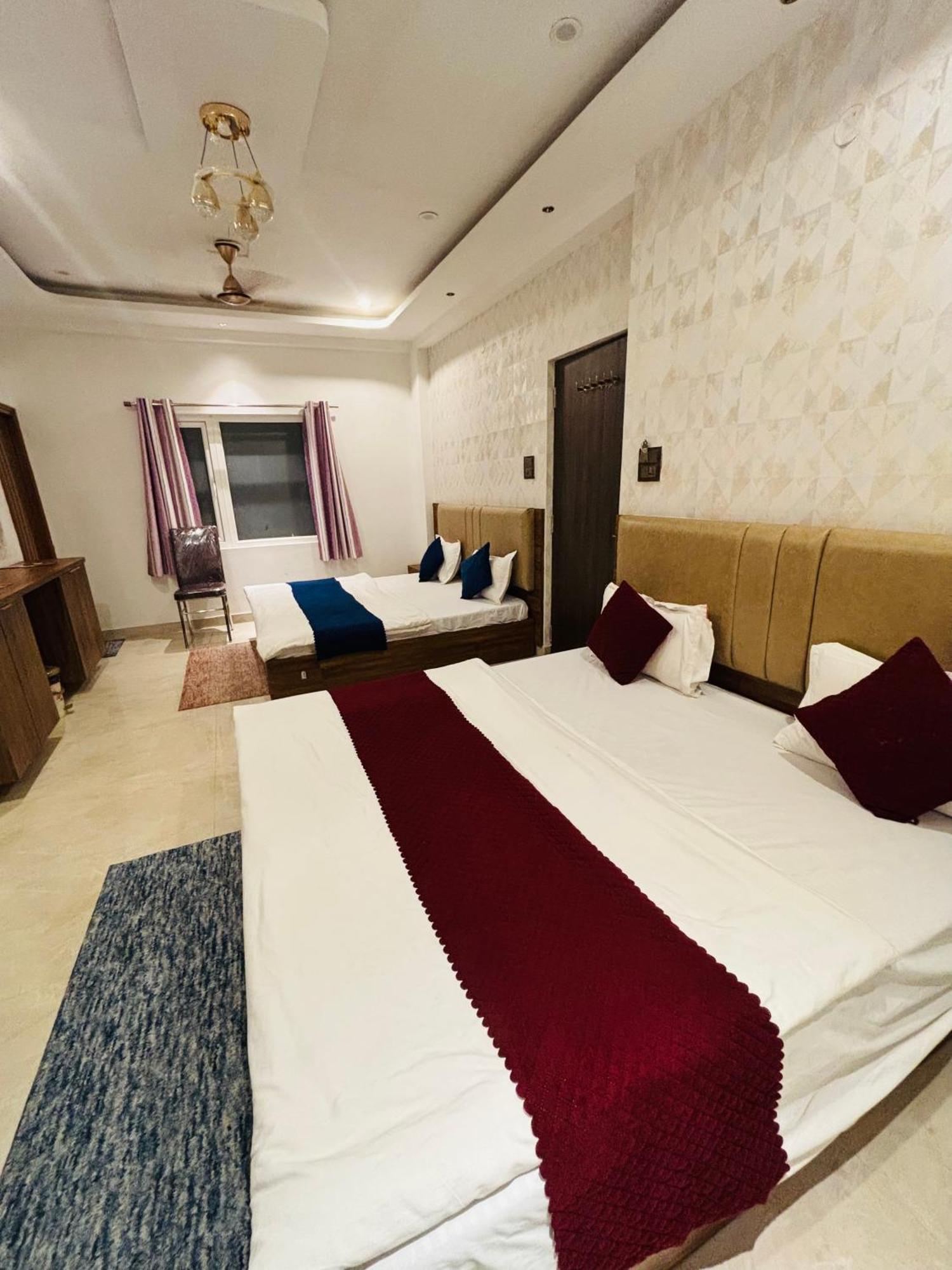 Hotel Mm Grand Waranasi Zewnętrze zdjęcie